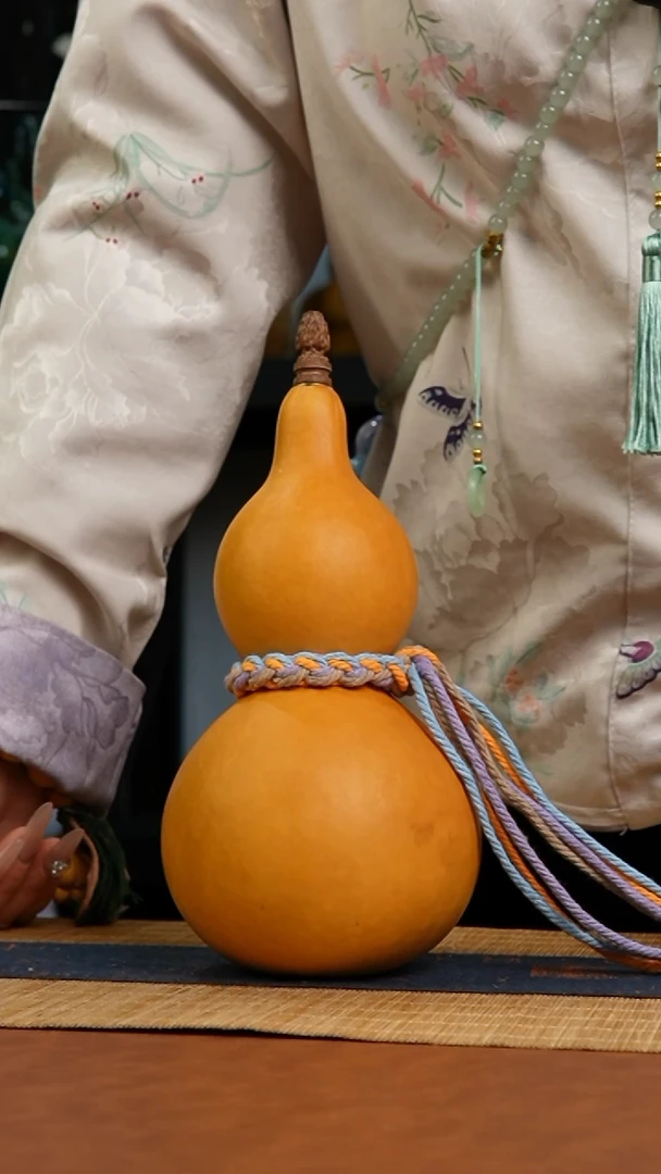 015号 天然热水酒葫芦 一物一拍（有瑕介意勿拍）