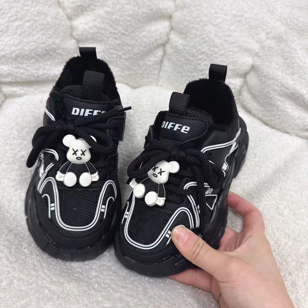 M9807儿童时尚百搭小熊加绒老爹鞋