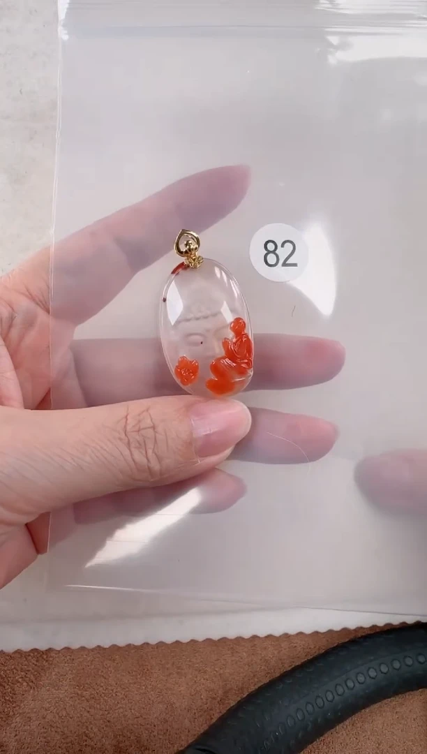 18K金镶嵌南红玛瑙珠宝半成品千**尘原矿无优化无胶裂佛公吊坠