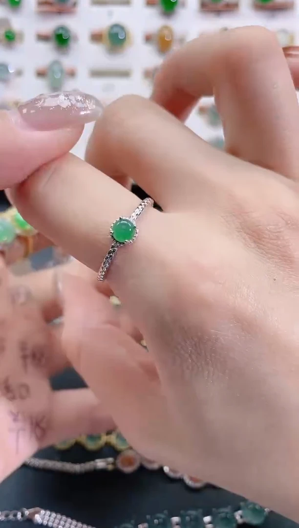 银S925镶嵌戒指翡翠天然翡翠