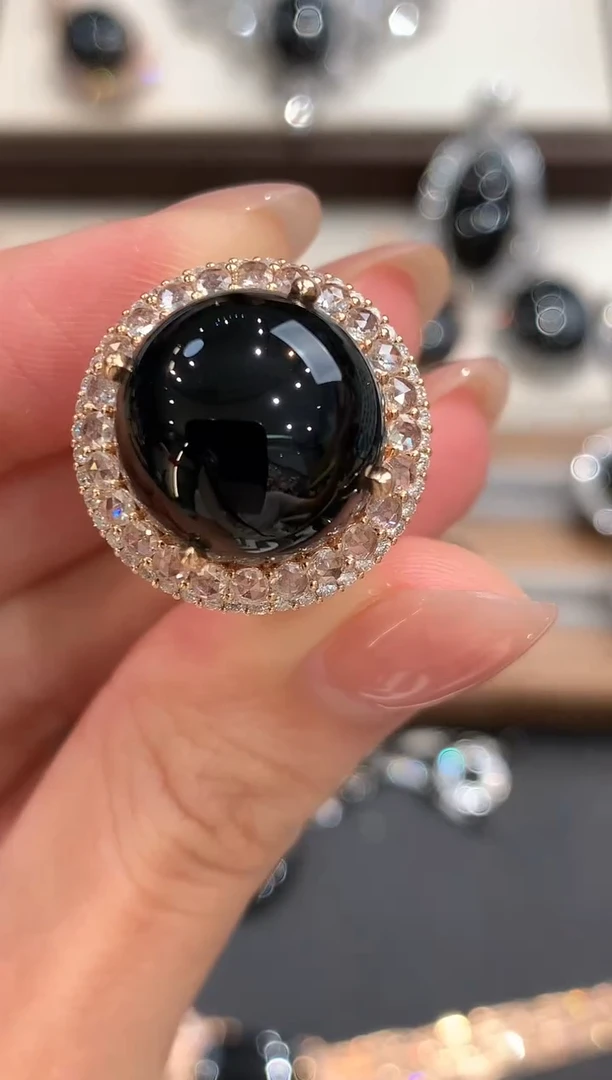 18K金镶嵌戒指翡翠q109