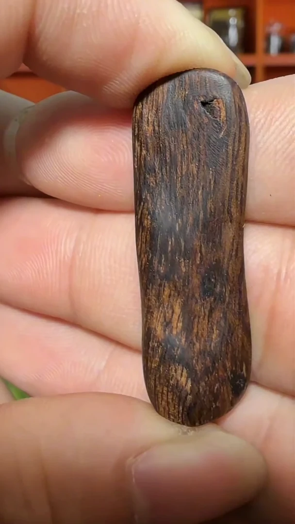 沉香吊坠19号沉水红土多样性发一