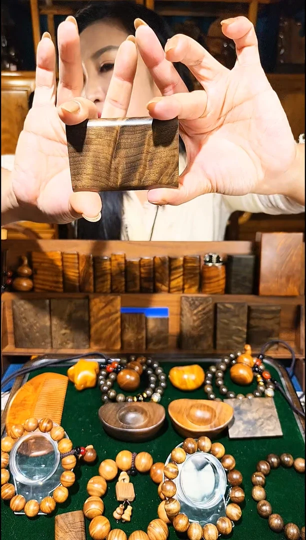 金丝楠《燊若坊》：金丝楠木小叶桢楠11