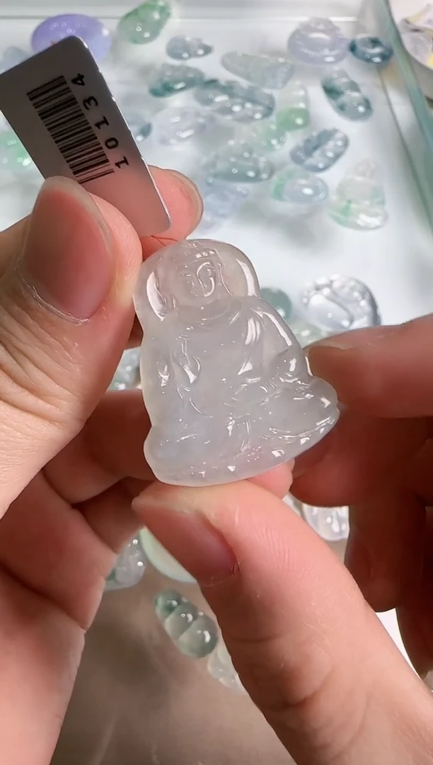 【闪购商品】翡翠吊坠(不含链)未镶嵌··