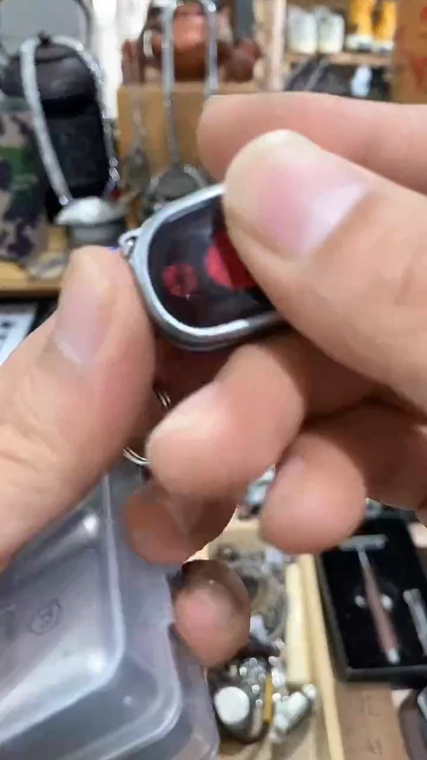 瓷片闪购商品  如图所示