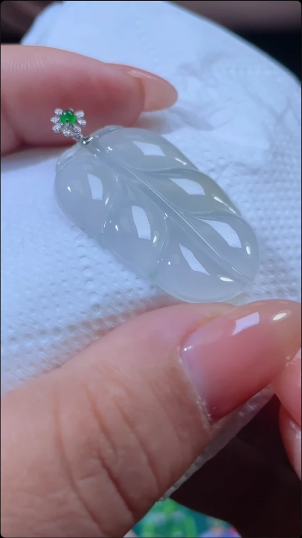 定制翡翠未镶嵌叶子