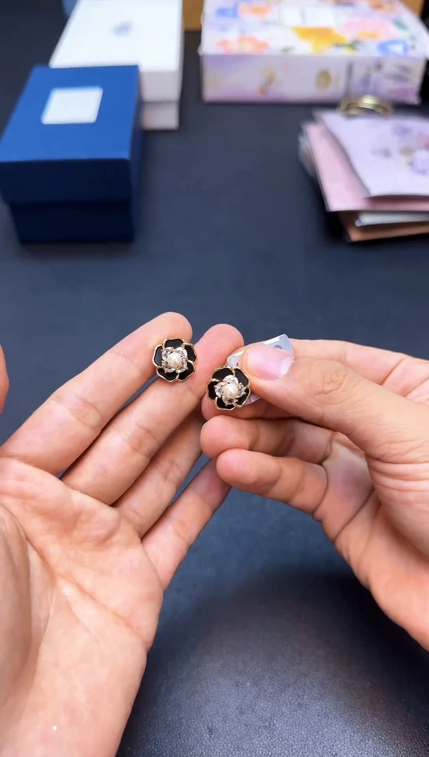 瓷片全新正品一件不留@@WE1663