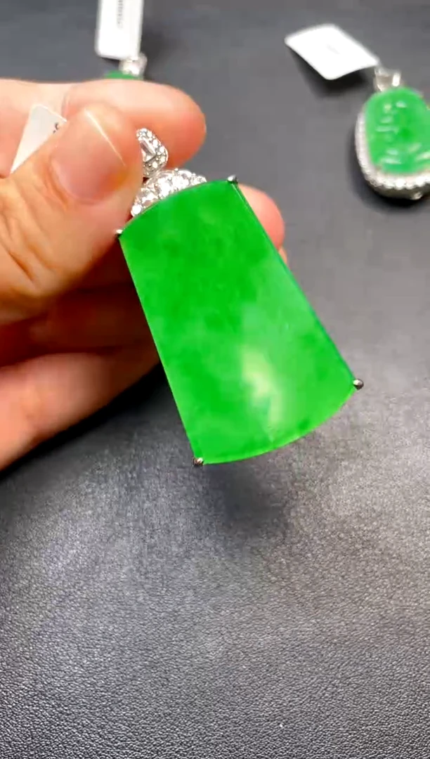 吊坠(不含链)银S925镶嵌翡翠吊坠