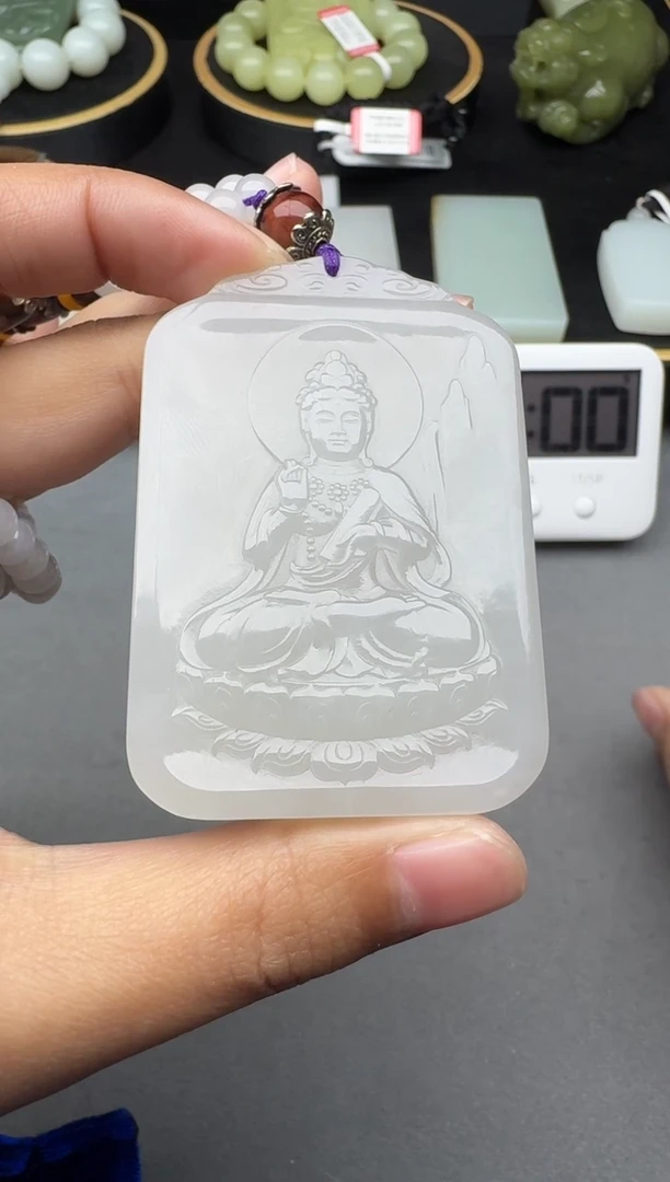 颈饰未镶嵌和田玉1