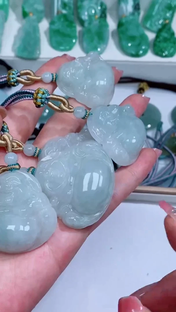 翡翠未镶嵌颈饰吊坠团购多样性发一件