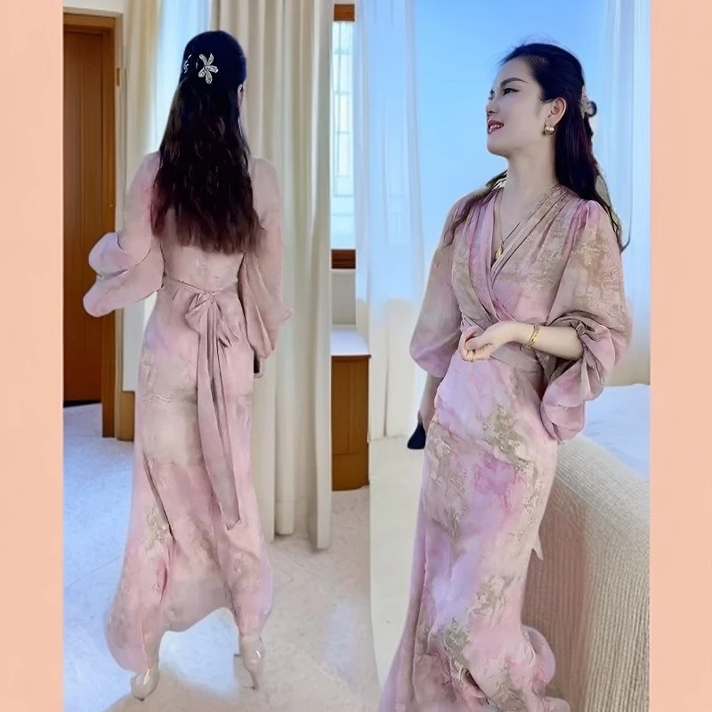 洋气连衣裙女2025夏新款气质女神范收腰显瘦灯笼袖系带高腰西装裤