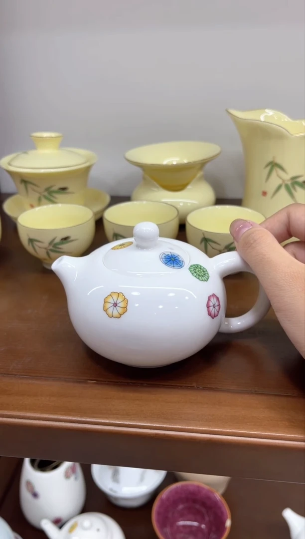 其他言泥陶瓷品牌推广晚间场YN