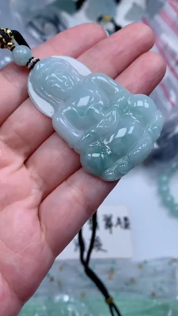 颈饰未镶嵌翡翠吊坠