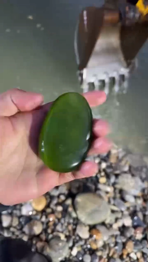 未镶嵌软玉挂件99