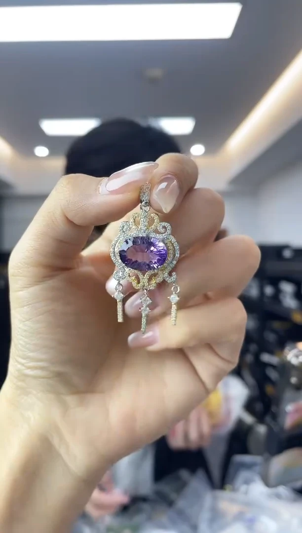 未镶嵌颈饰水晶多样性一件发货