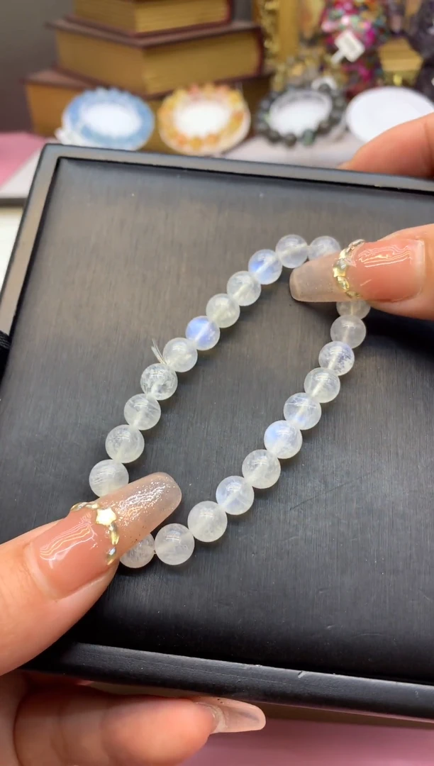 【闪购商品】水晶手串未镶嵌蓝月光8+