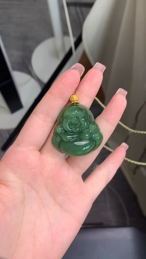 颈饰未镶嵌和田玉吊坠35mm