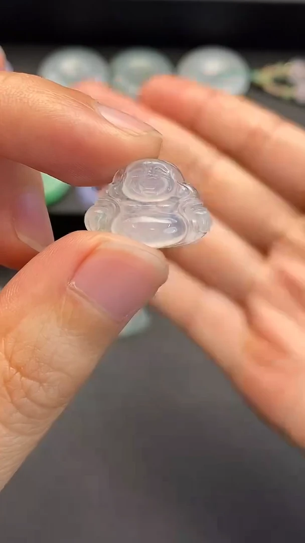 颈饰未镶嵌翡翠佛公