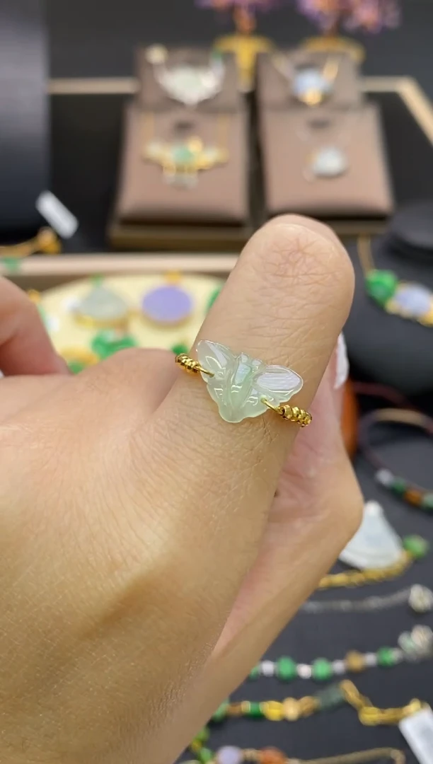 【闪购商品】翡翠颈饰18K金镶嵌净货11840