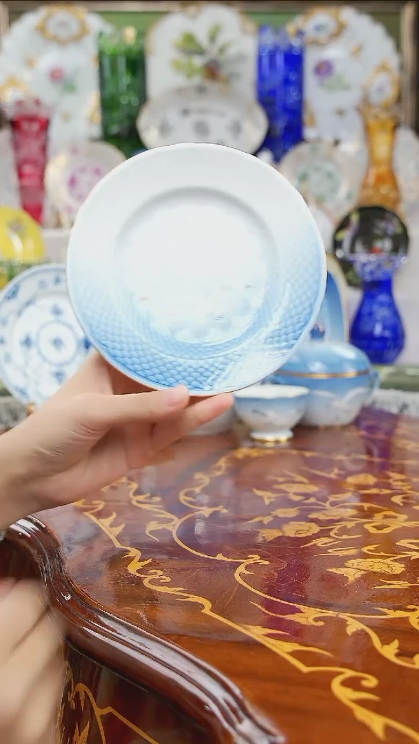 摆件米多家中古瓷器如图所示2