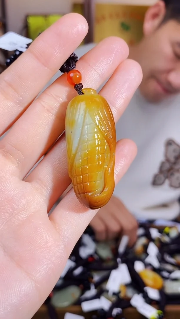 【闪购商品】和田玉颈饰未镶嵌1