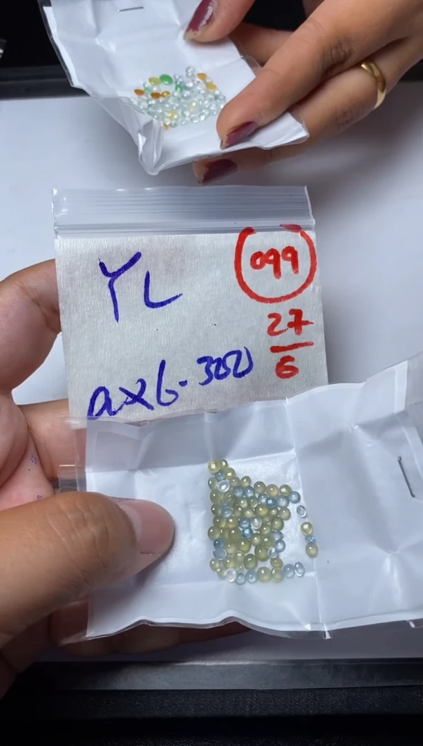 定制翡翠未镶嵌Y**️缅甸天然翡翠A货99