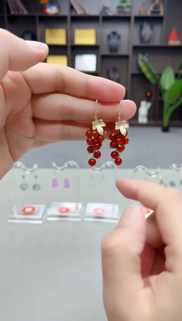 未镶嵌耳钉玛瑙/玉髓207000