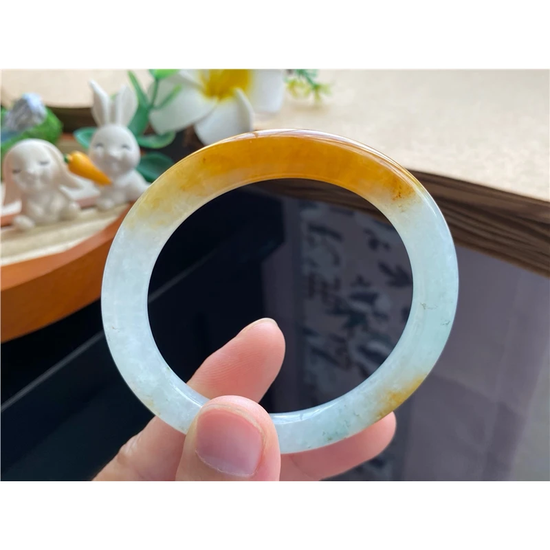 天然翡翠10.28批9942号52-8-8.1！圆条！很写意的秋天然翡翠手镯