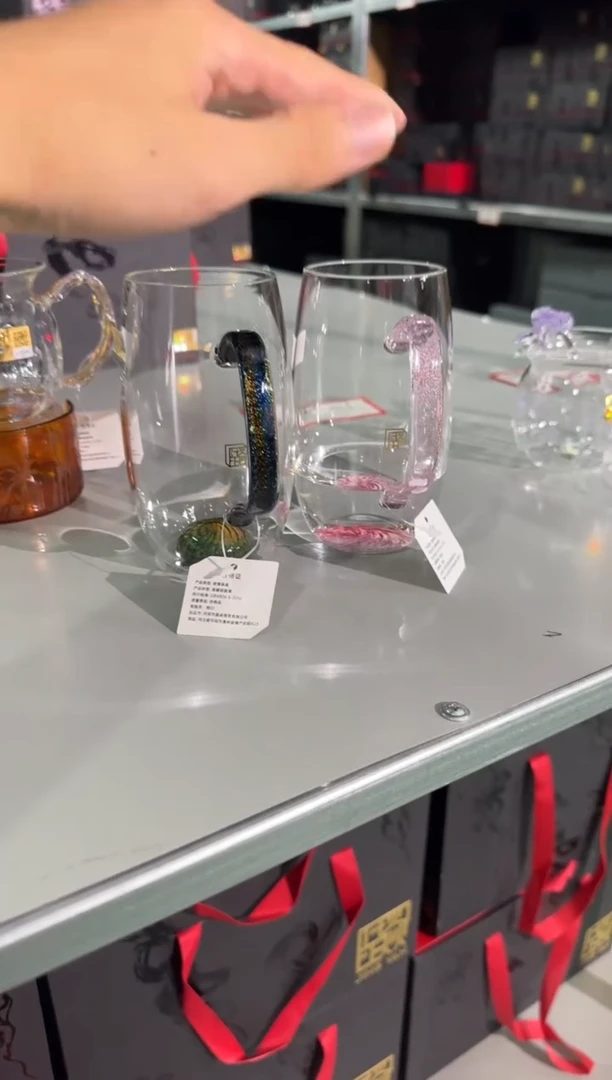 羽蓉杯对杯绿凤尾1只＋粉凤尾1只 晶焱金标