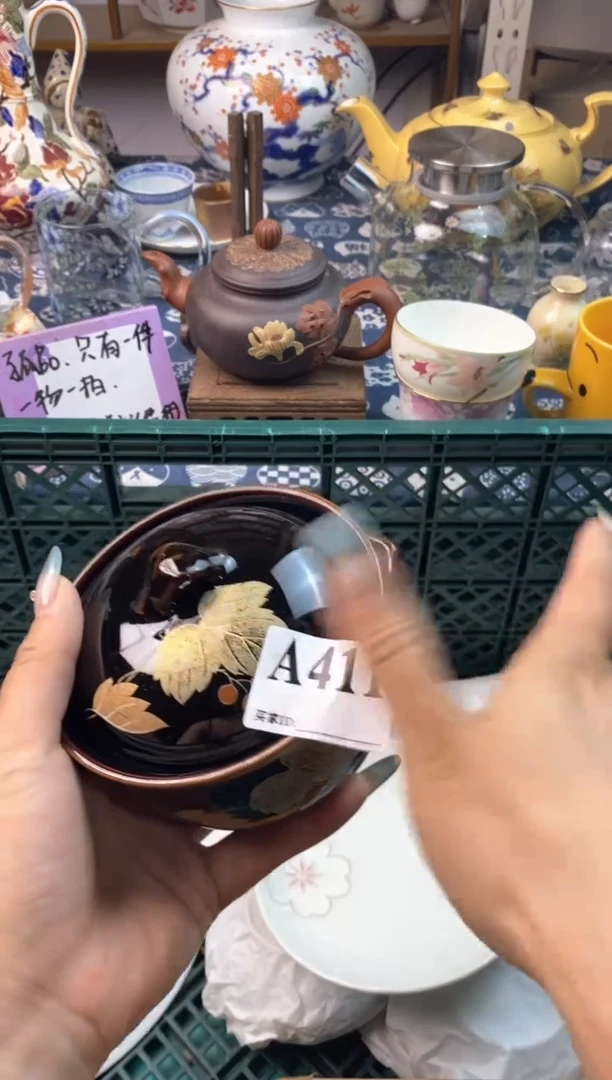 瓷片[○･｀Д´･ ○][○･｀Д´･ ○]