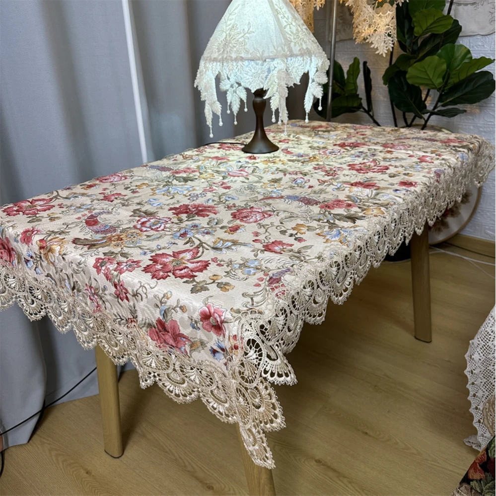 8001-73 贡缎（90*150CM）百花提花水溶花边盖巾
