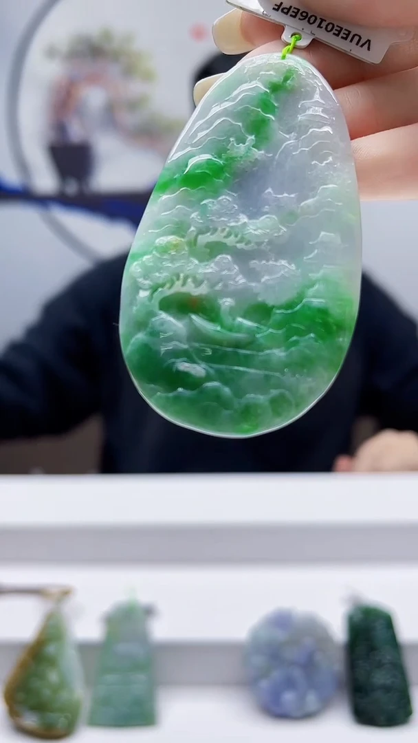 未镶嵌定制翡翠毛货挂件22