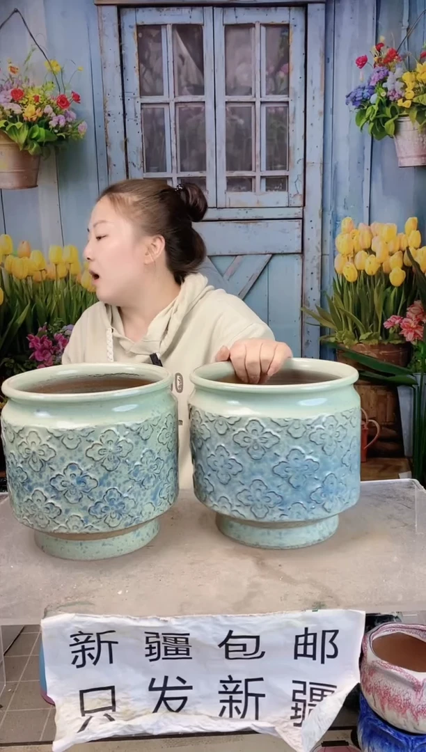 030 黄绿直口小花两个装  口18高19