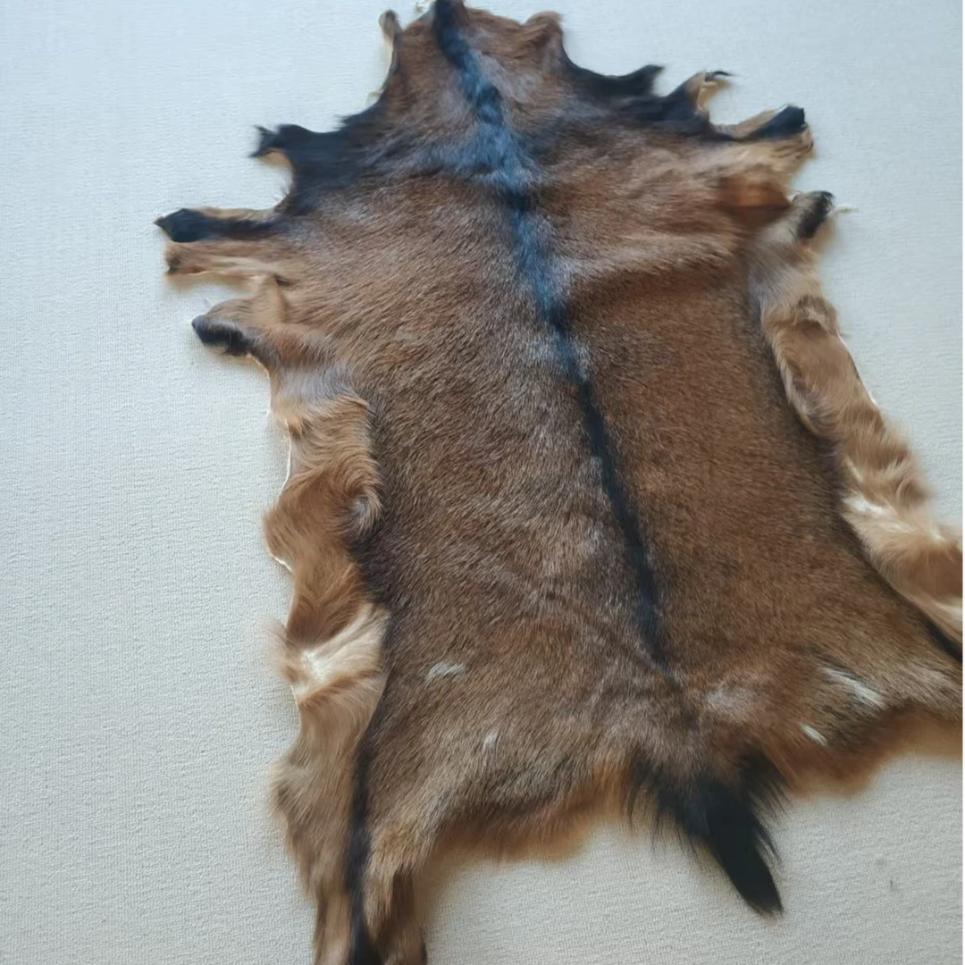 山羊皮整张皮毛一体地毯挂毯飘窗垫汽车座垫椅垫沙发垫
