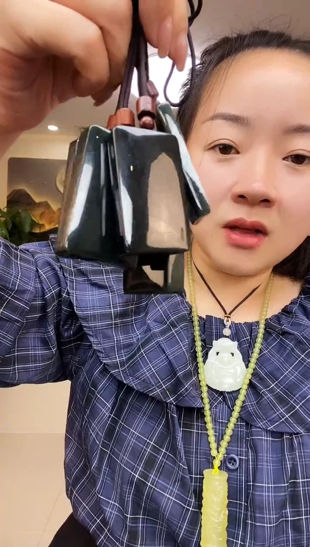 嗒青无事牌多样性随机发一