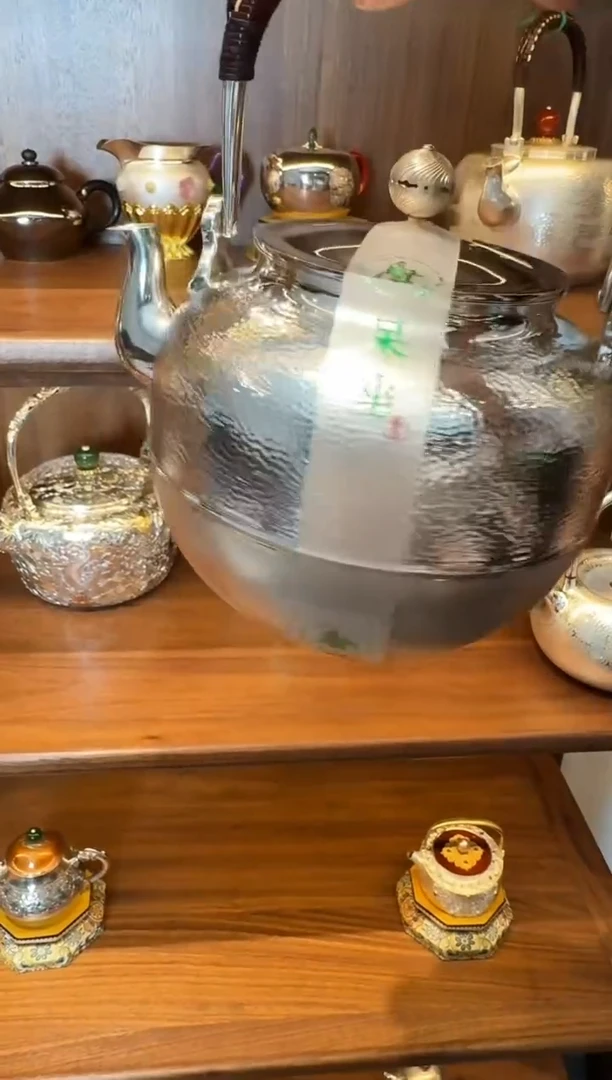 '呆坐 锤纹玄天提梁壶