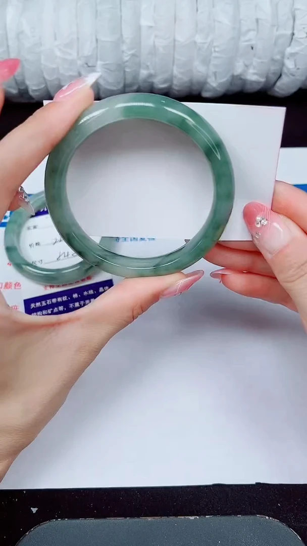 未镶嵌手镯石英质玉371-56/57