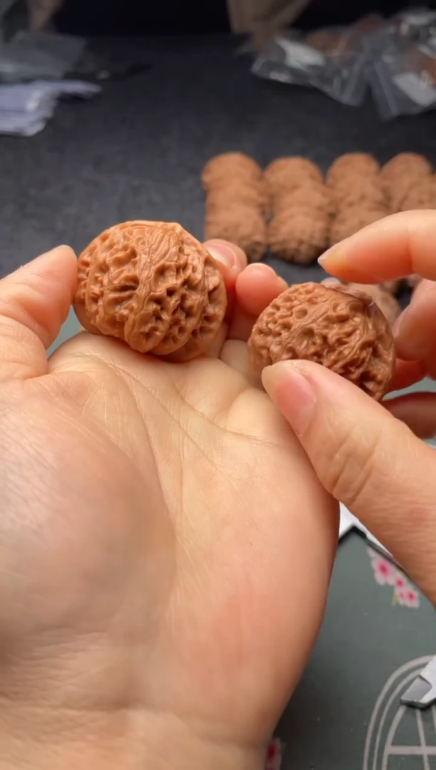 把件文玩核桃w61  宫灯  40