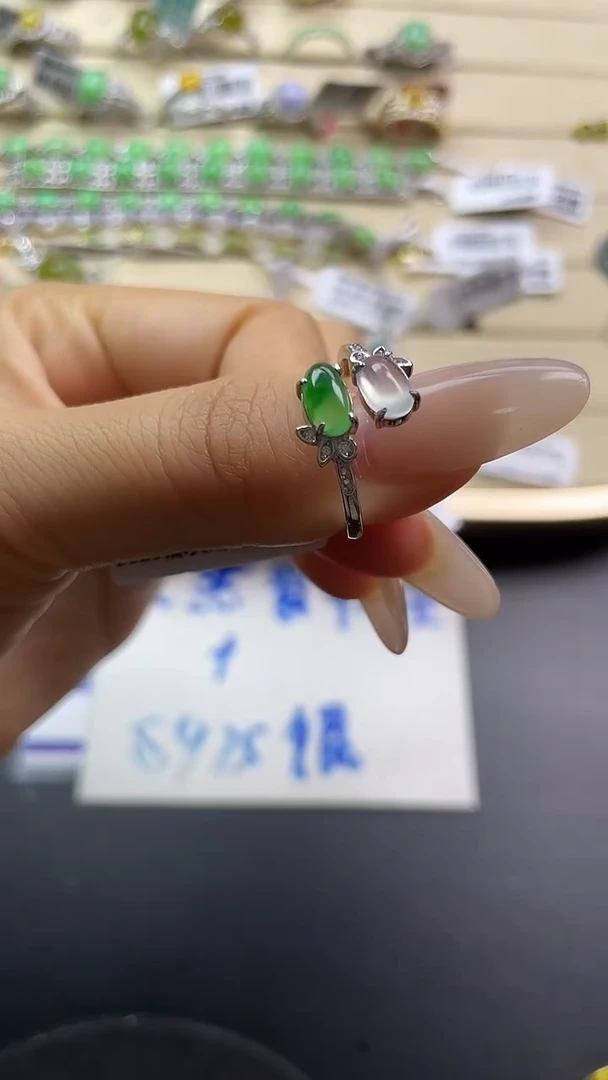 银S925镶嵌戒指翡翠翡翠 蛋面 银S925镶嵌
