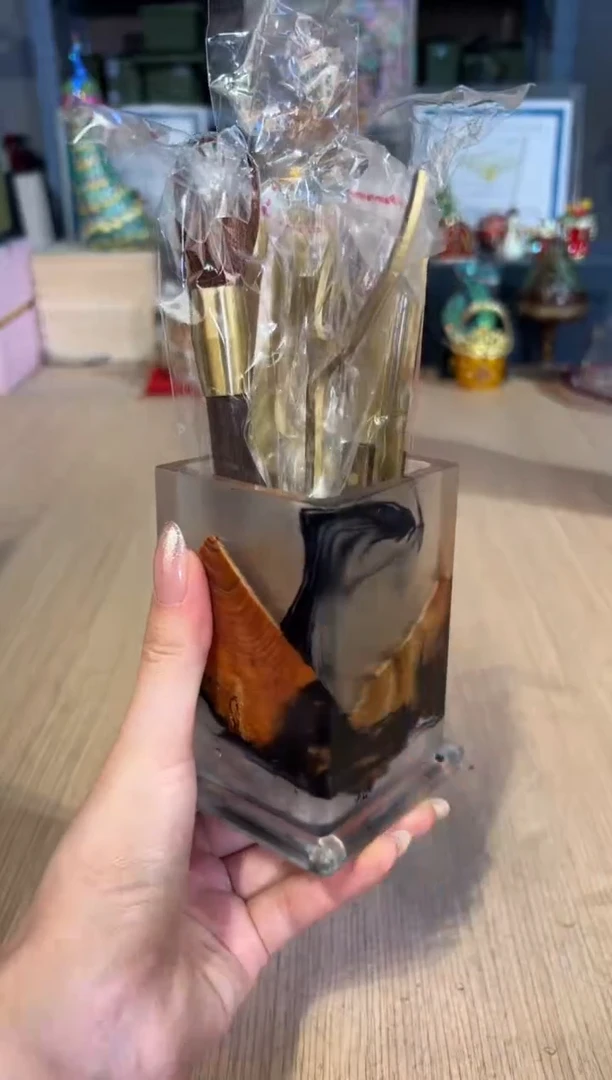 【闪购商品】杯110崖柏六君子