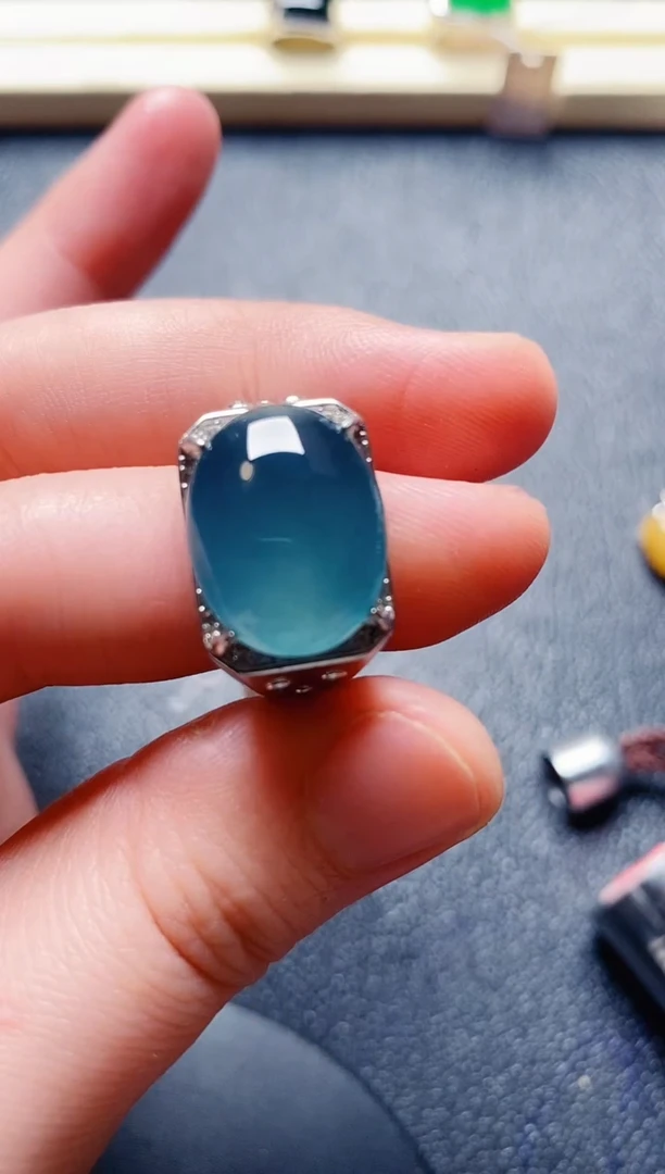 银S925镶嵌戒指翡翠1111