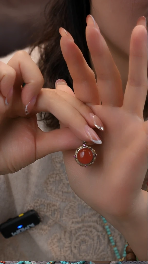 吊坠(不含链)银S925镶嵌南红玛瑙1111