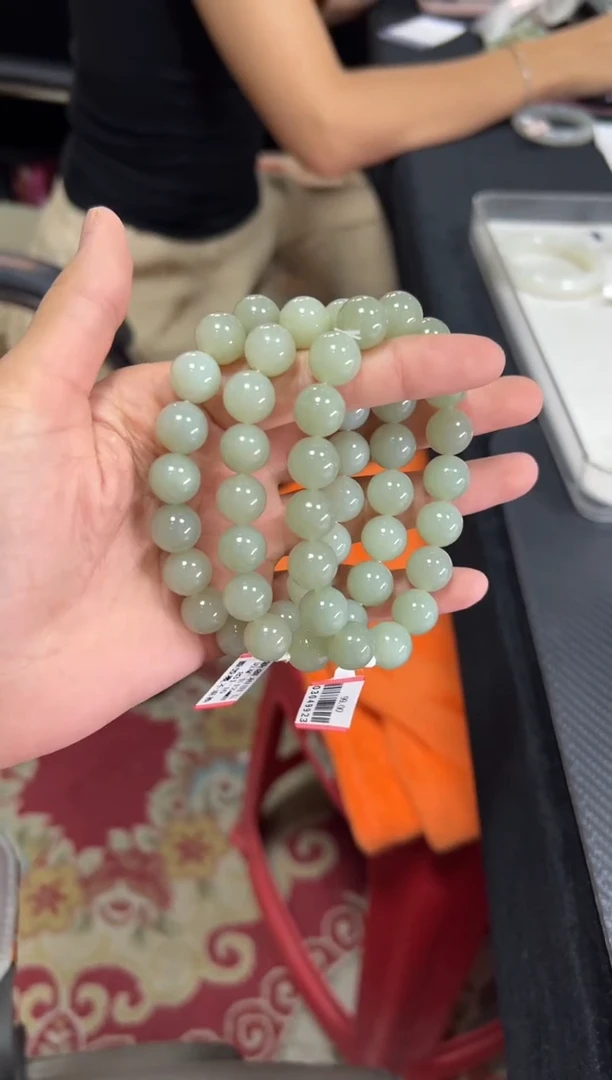 手串未镶嵌和田玉且末微色差近矿卡12多样性发货拍一发一