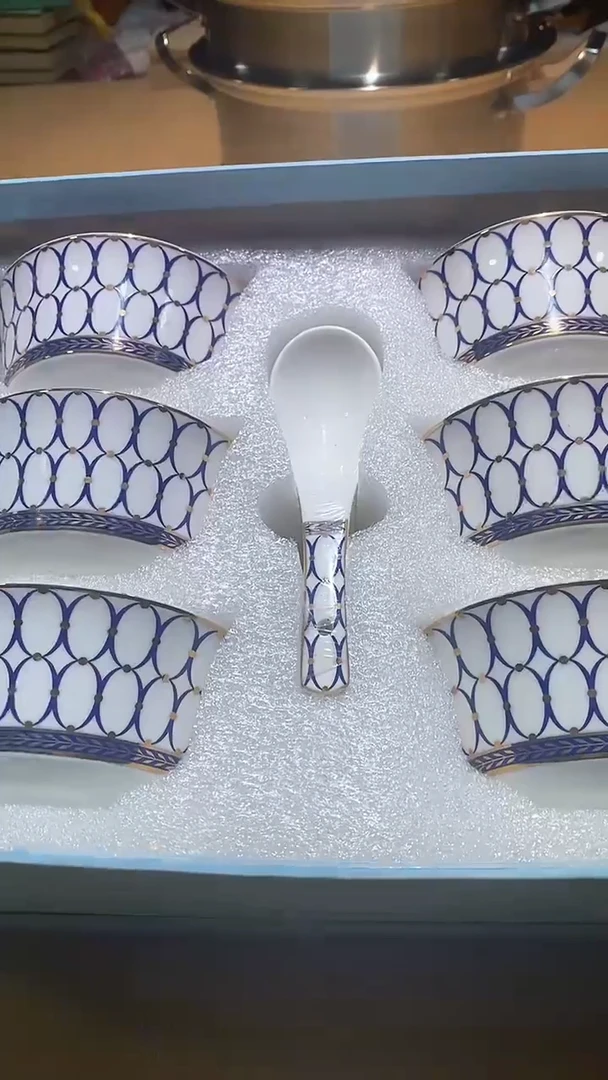 【闪购商品】瓷片锅碗瓢盆一件不剩