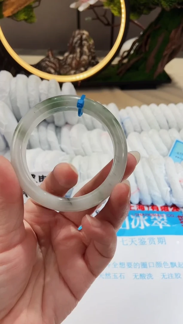 【闪购商品】石英质玉手镯未镶嵌61-52