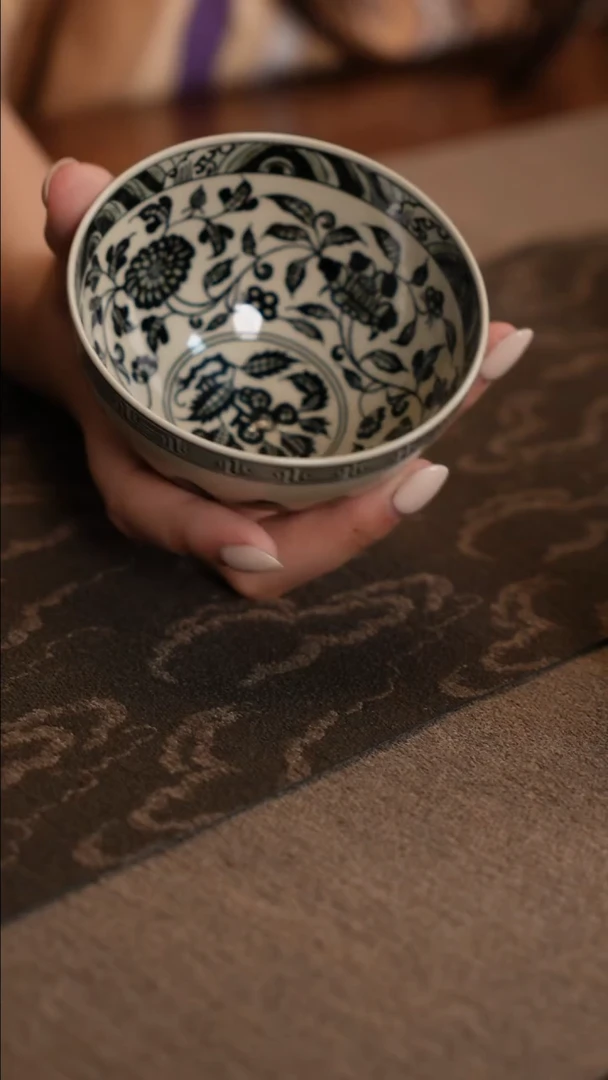 【青遇之境】菊瓣纹鸡心杯