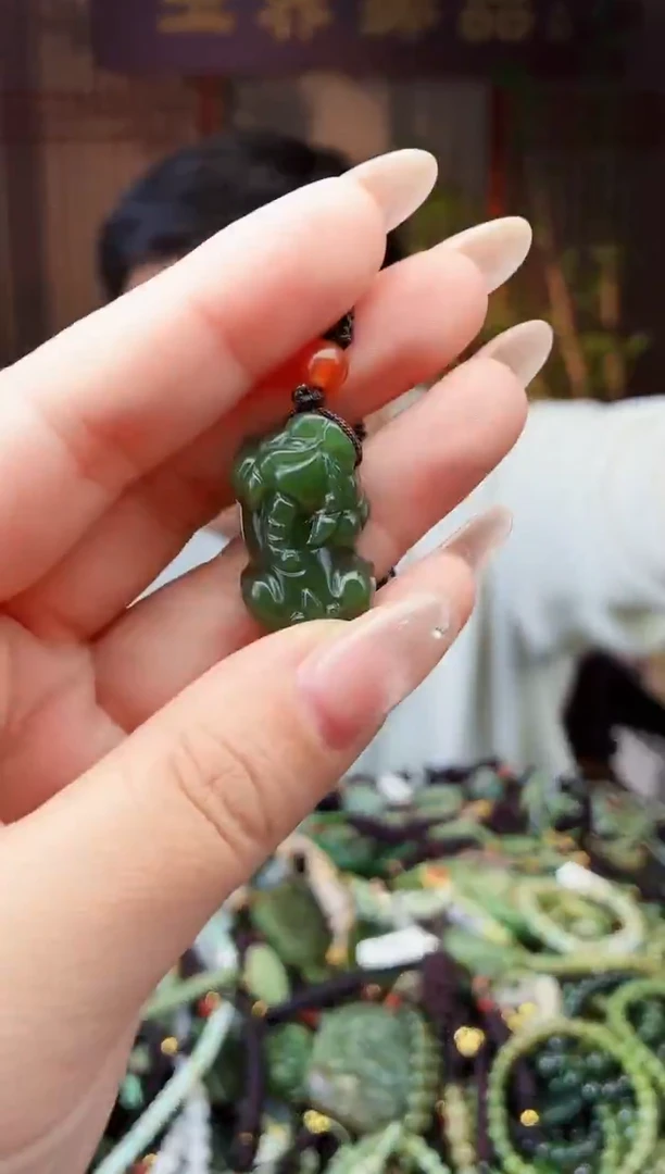 颈饰未镶嵌和田玉多样性发货拍一发一