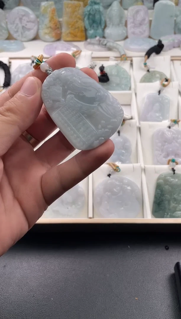 颈饰未镶嵌翡翠25/17/826