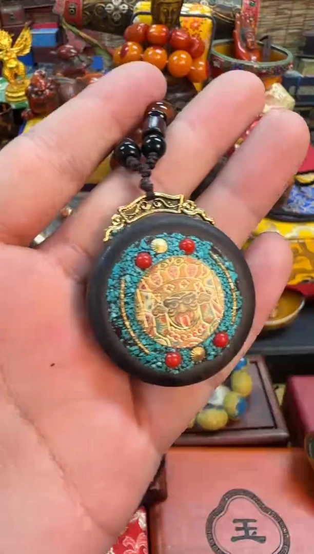 【闪购商品】滴血莲花菩提吊坠扎西当天订单当天直发如图所示