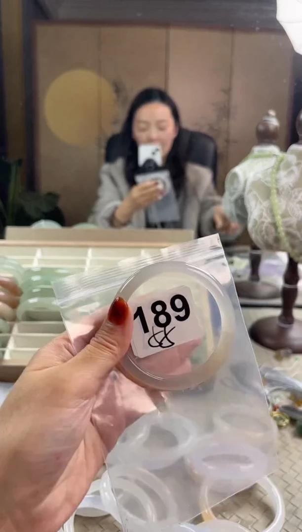 手镯玛瑙/玉髓未镶嵌189